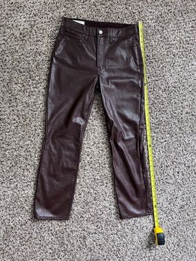 GAP Vintage Slim High Rise Faux Leather Pants Burgundy Brown 28/6 Short